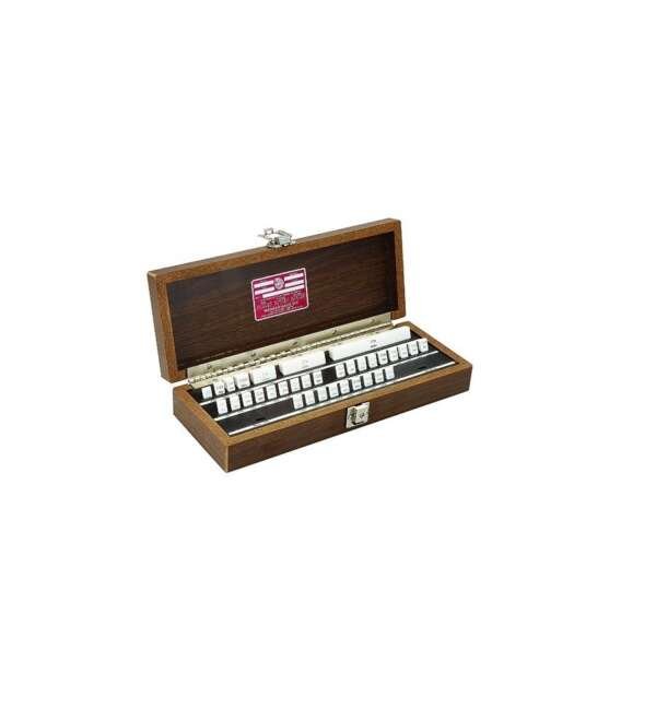 STARRETT  |  S2S77.MA1  |  SET BLOCK PATRON CUADRADO DE ACERO 77 PZAS